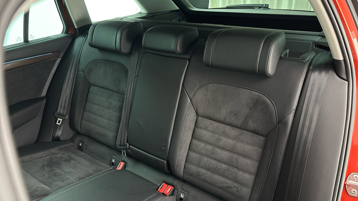 Škoda Superb - 16
