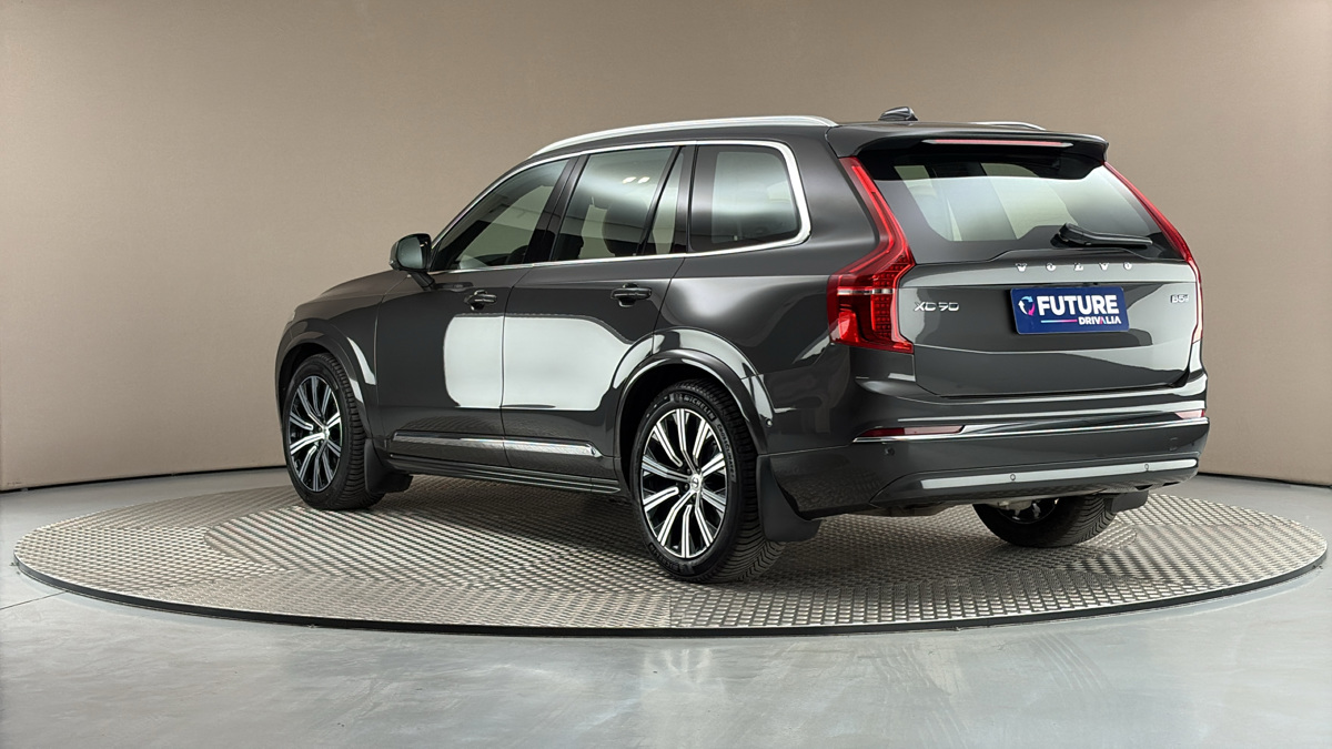 Volvo XC90 - 2