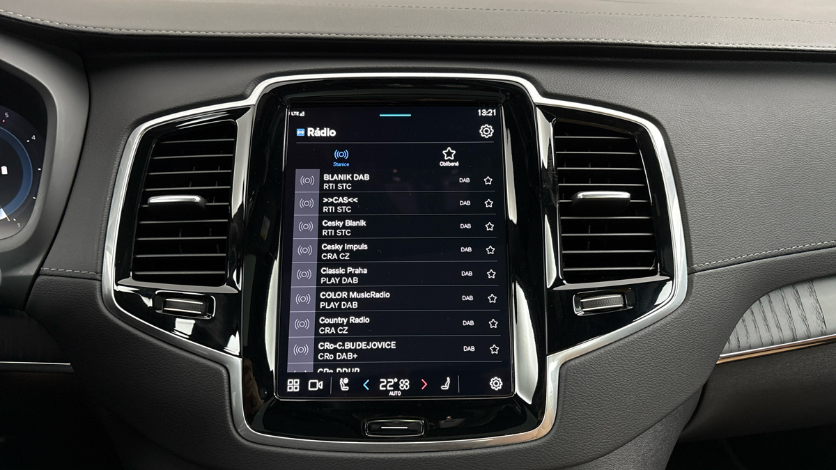 Volvo XC90 - 11