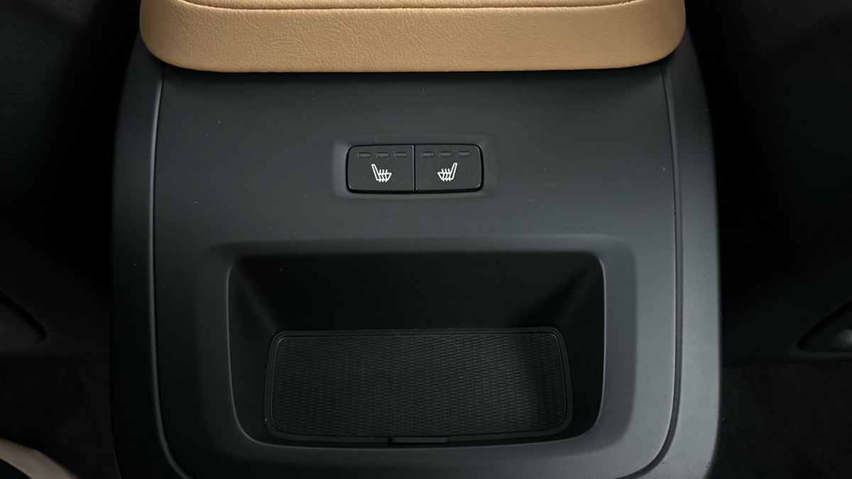 Volvo XC90 - 24