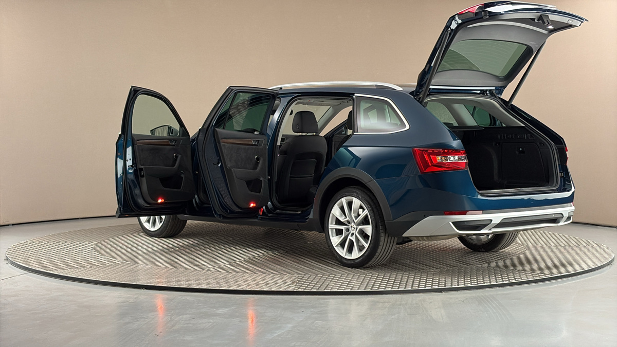 Škoda Superb - 7
