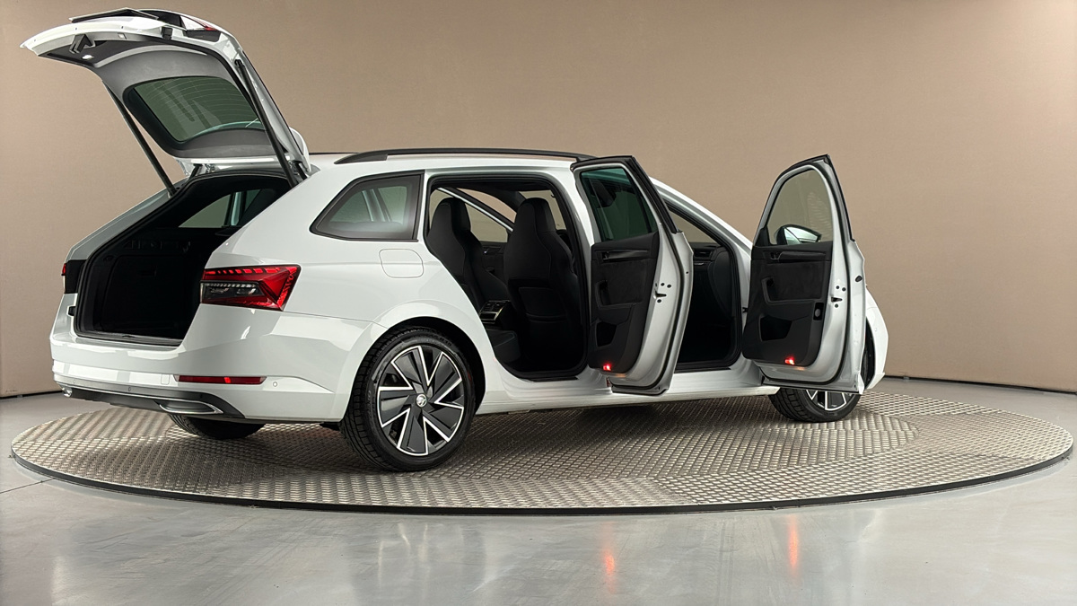 Škoda Superb - 6