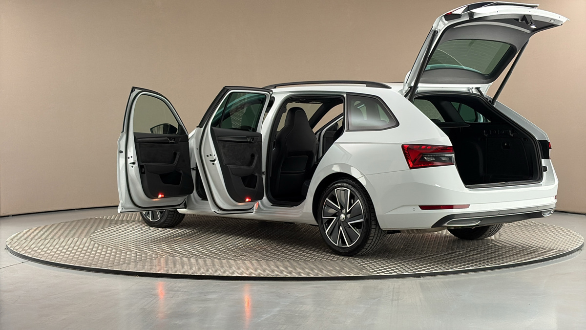 Škoda Superb - 7