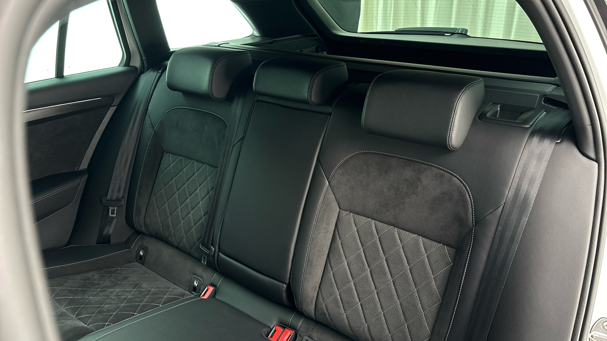 Škoda Superb - 16