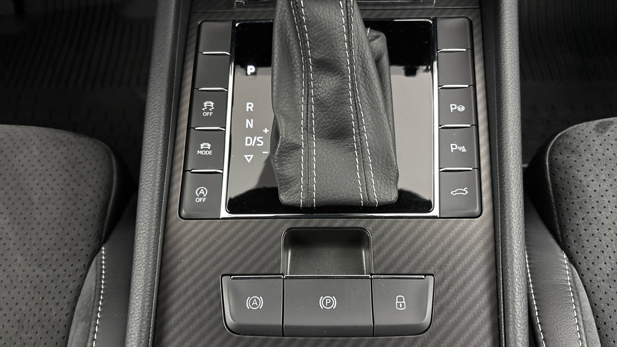 Škoda Superb - 25