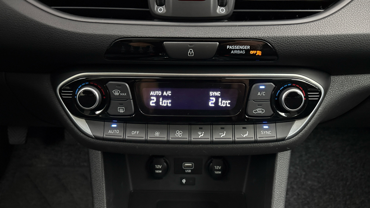 Hyundai i30 - 13