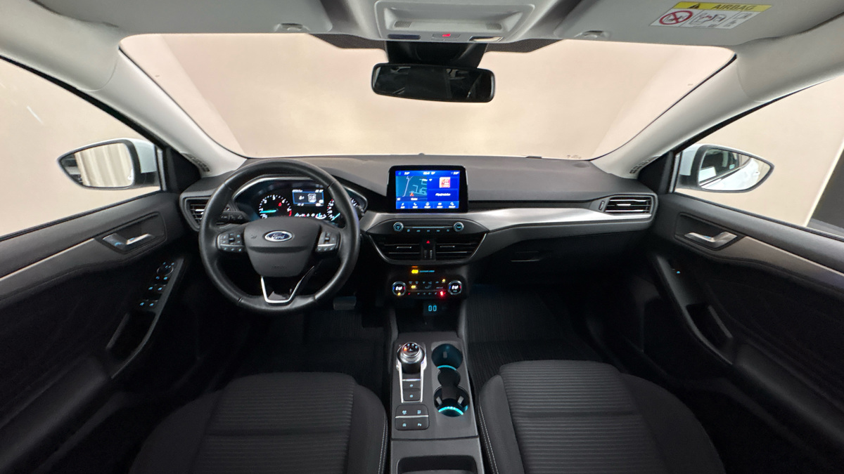 Ford Focus - 8