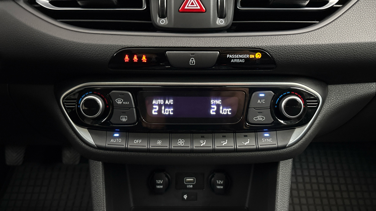 Hyundai i30 - 13