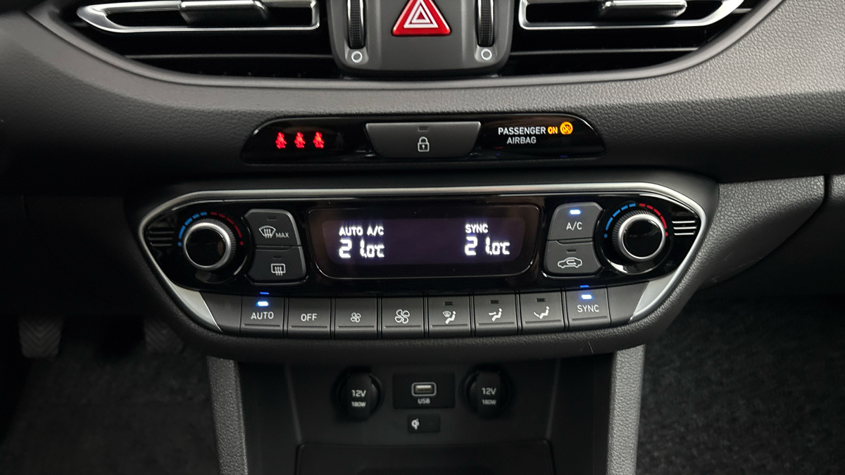 Hyundai i30 - 13