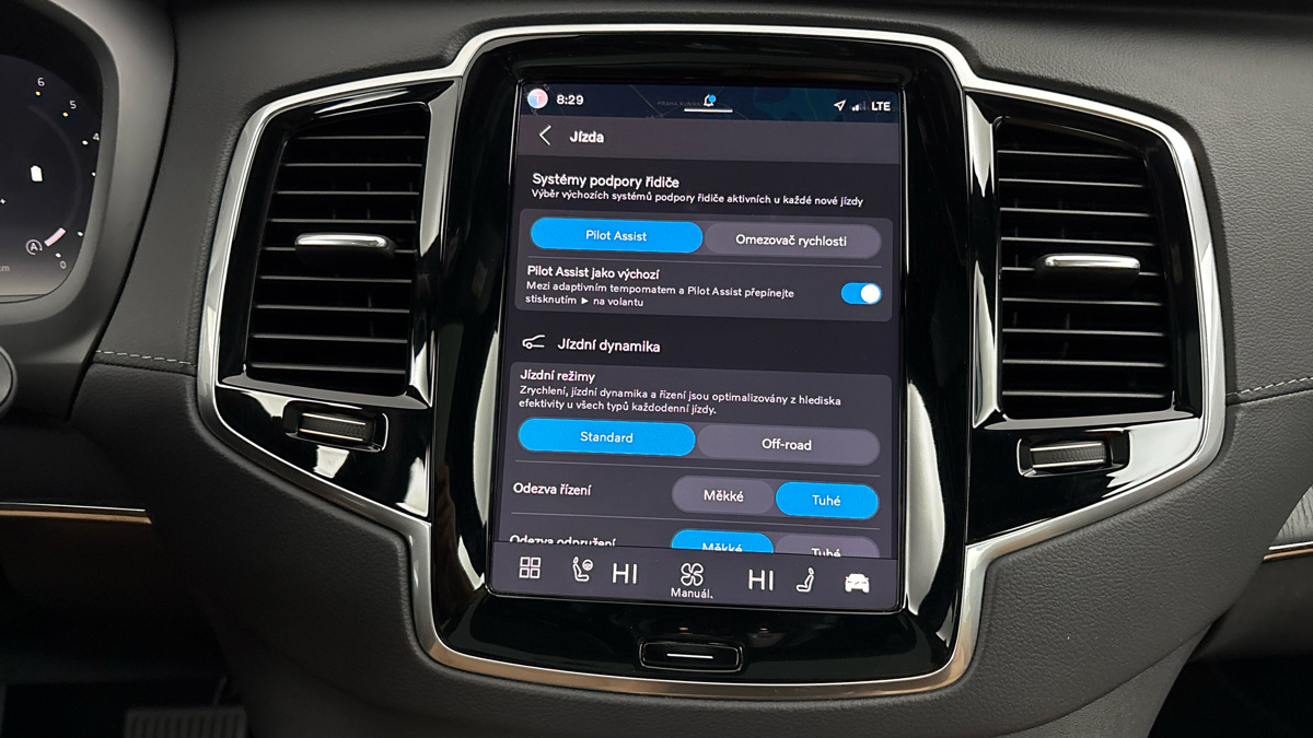 Volvo XC90 - 30