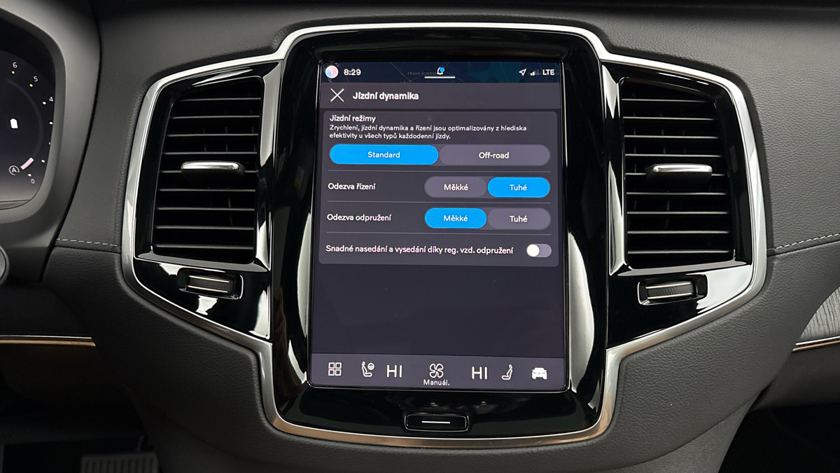 Volvo XC90 - 32