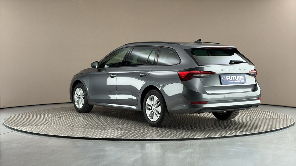 Škoda Octavia - 2