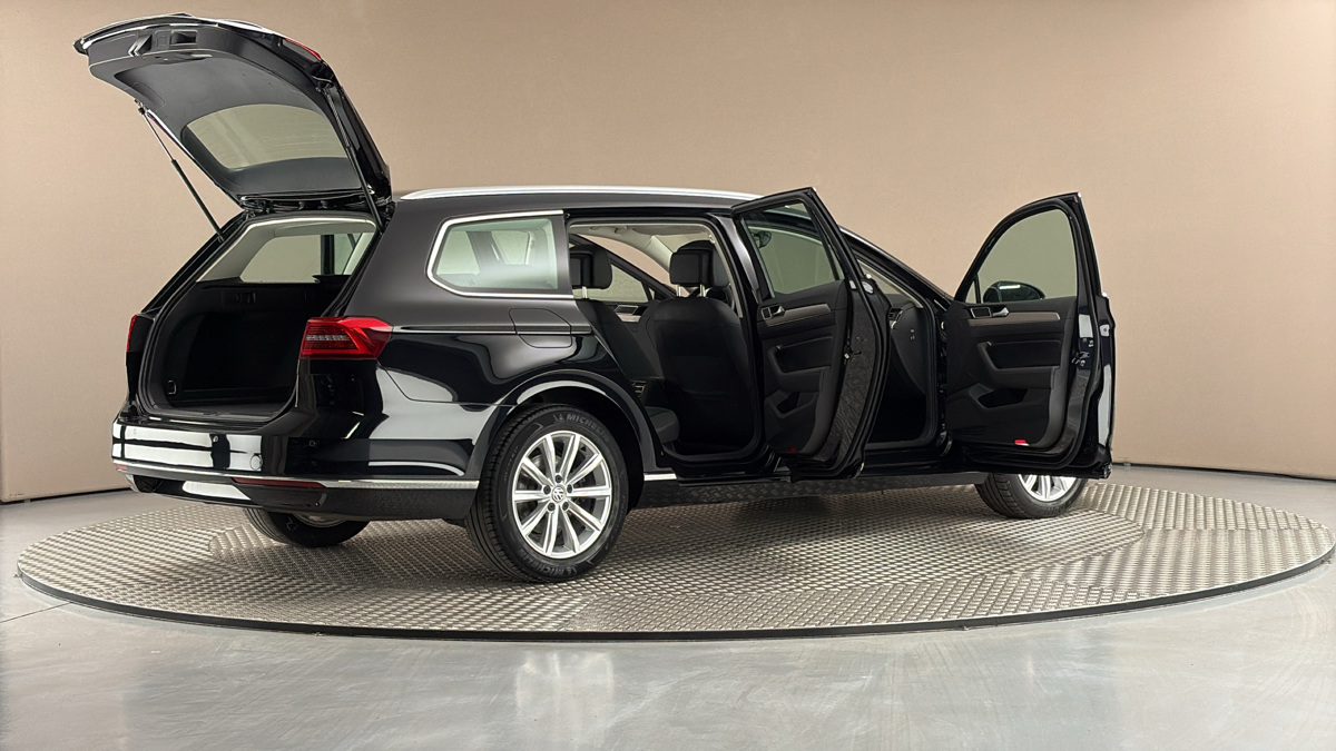 Volkswagen Passat - 6