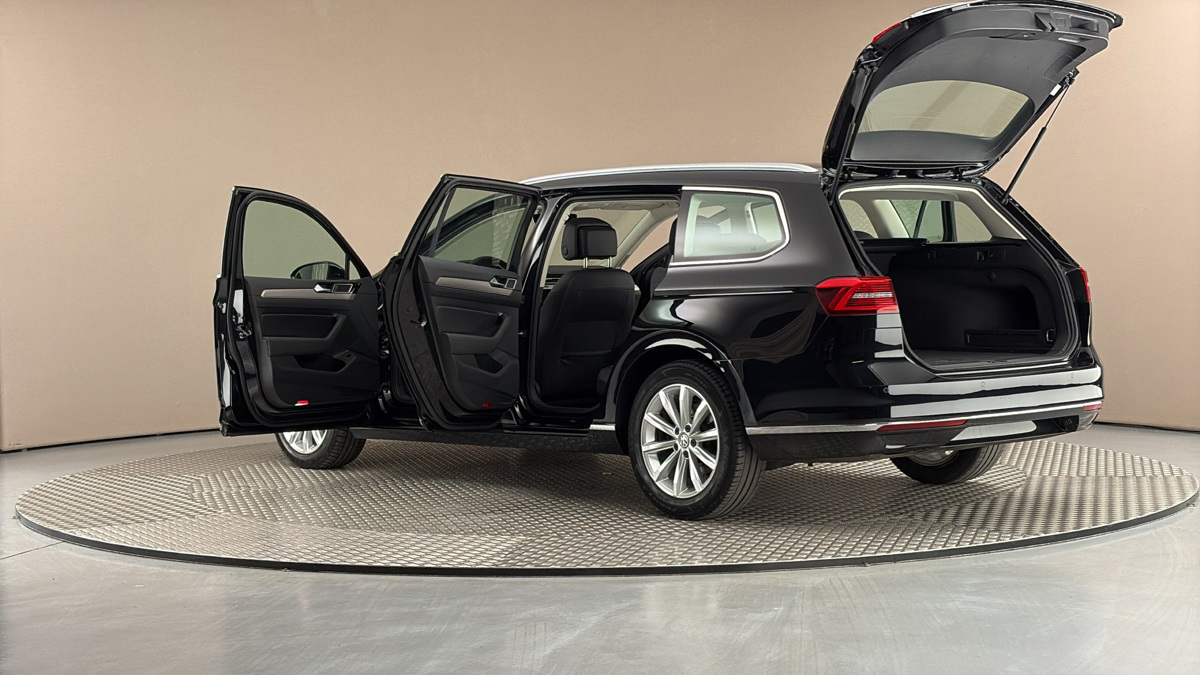 Volkswagen Passat - 7