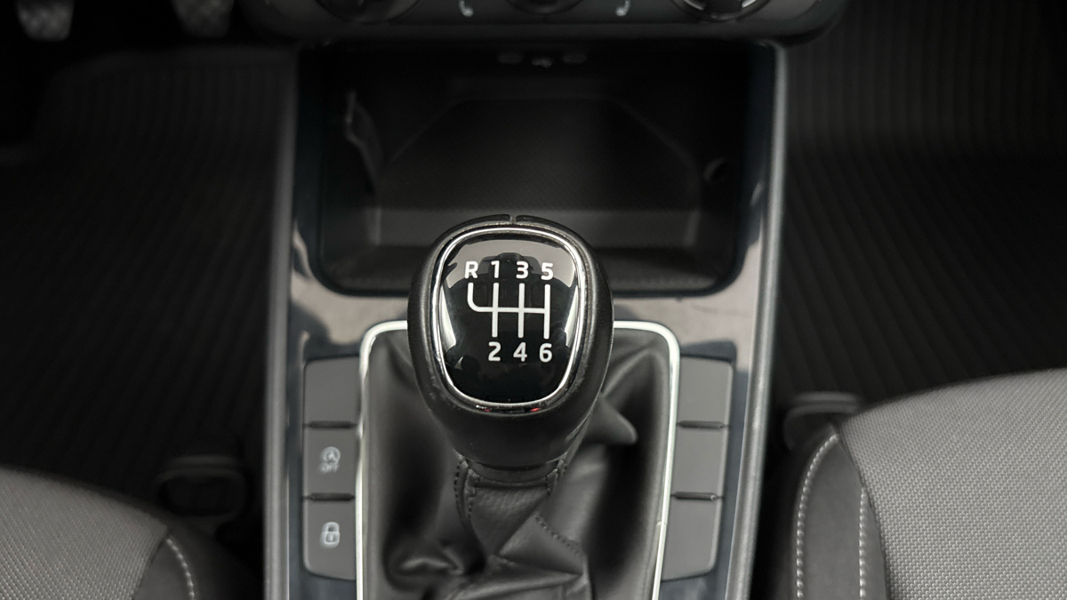 Škoda Fabia - 23
