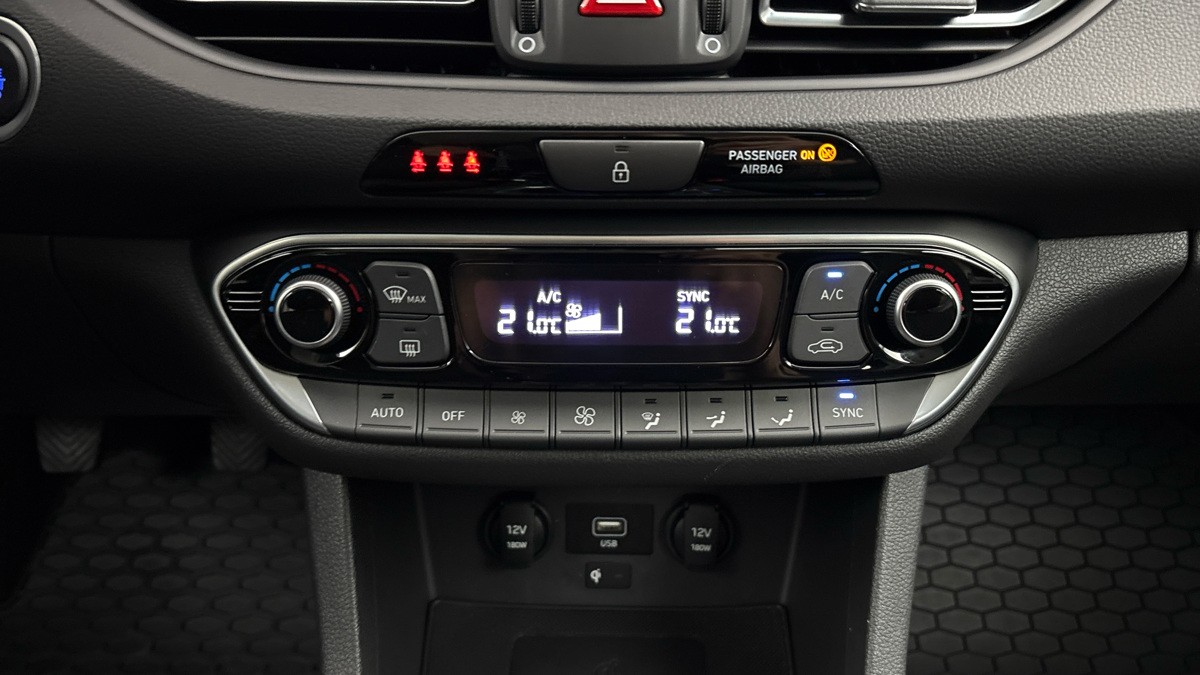 Hyundai i30 - 13