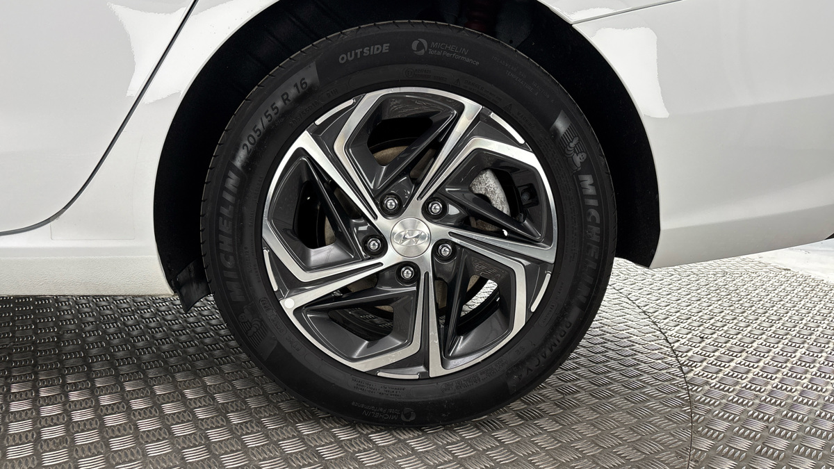 Hyundai i30 - 19