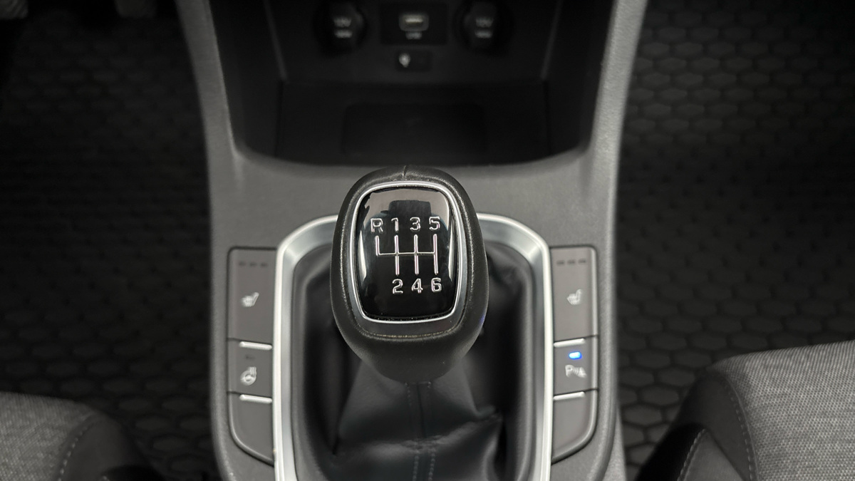 Hyundai i30 - 23