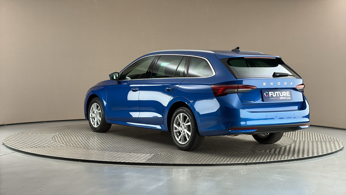 Škoda Octavia - 2