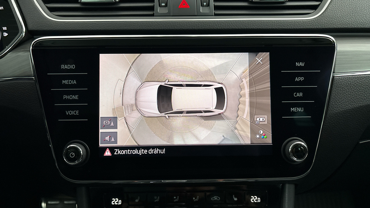 Škoda Superb - 12