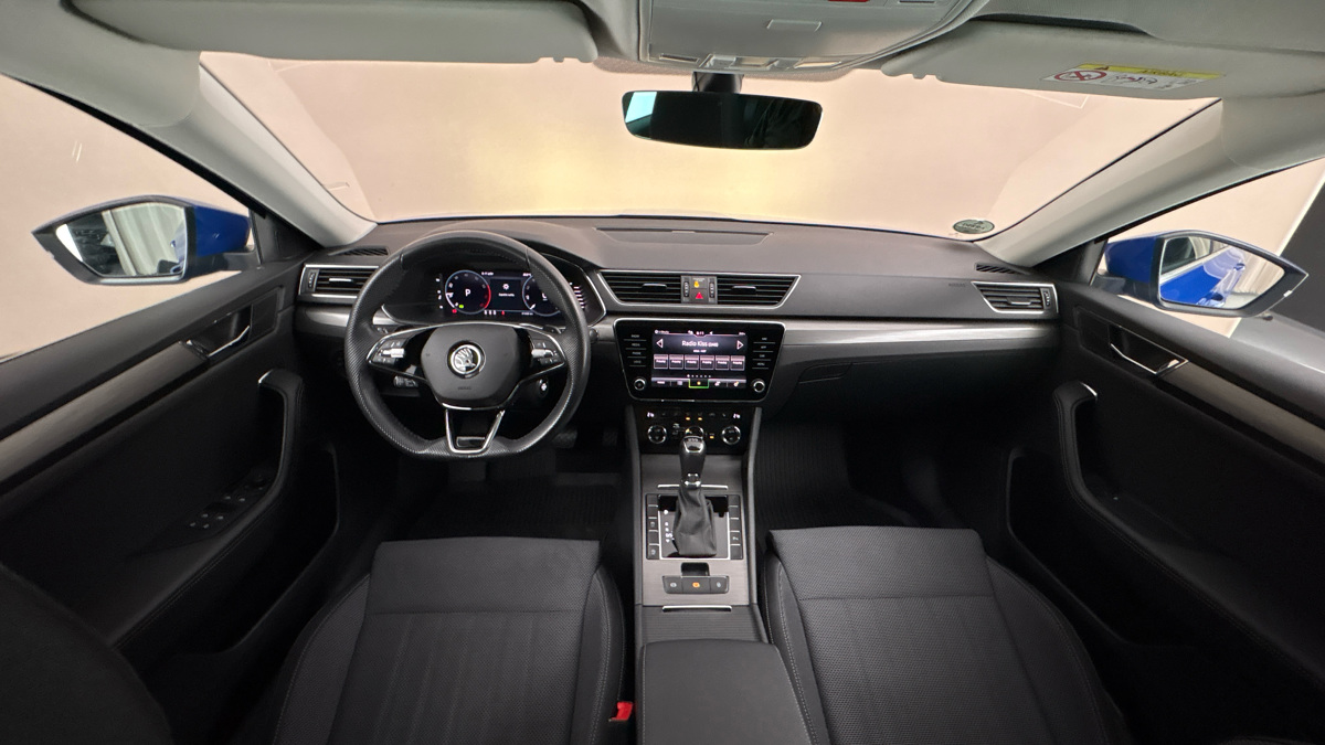 Škoda Superb - 8