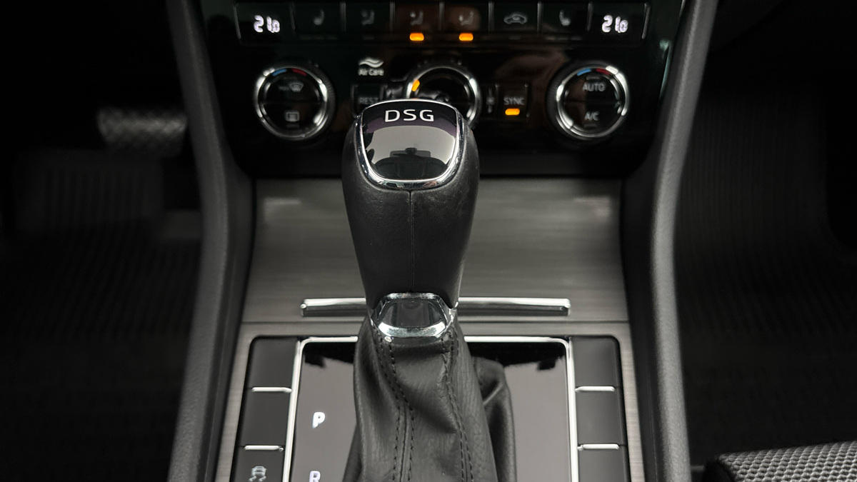 Škoda Superb - 24