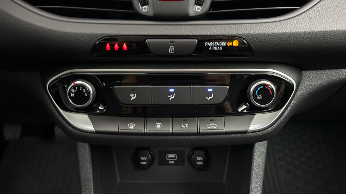 Hyundai i30 - 13