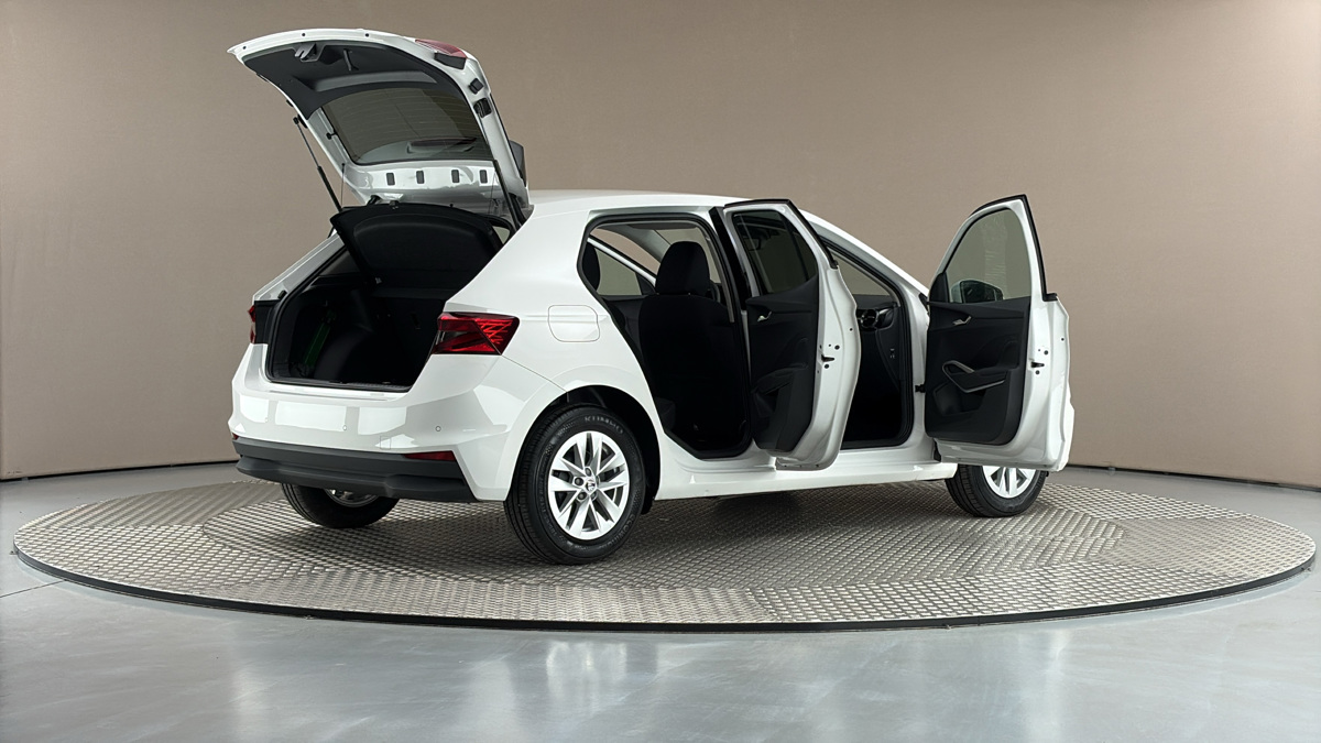 Škoda Fabia - 6