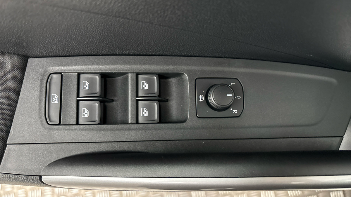 Škoda Fabia - 22
