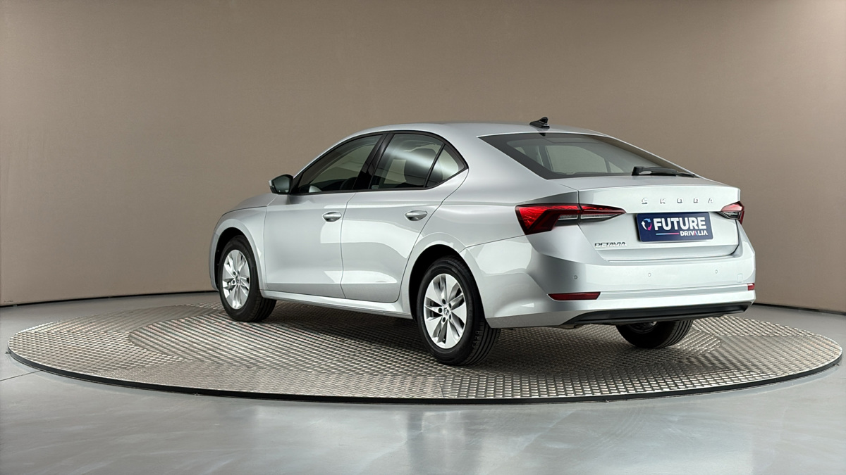 Škoda Octavia - 2