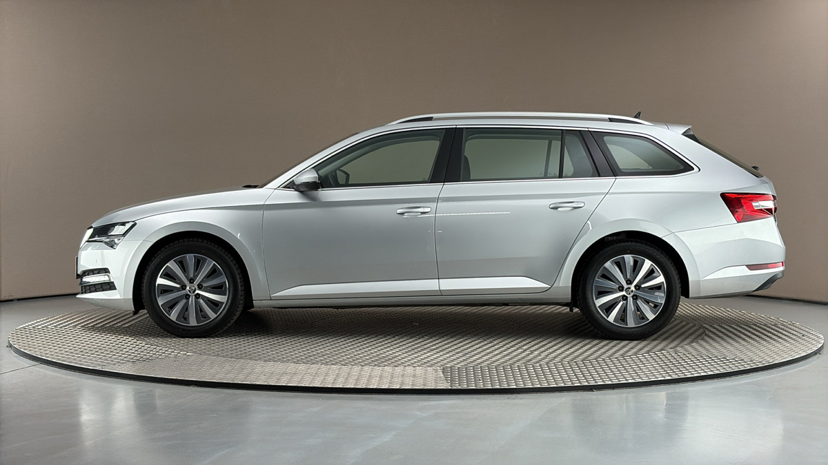 Škoda Superb - 4