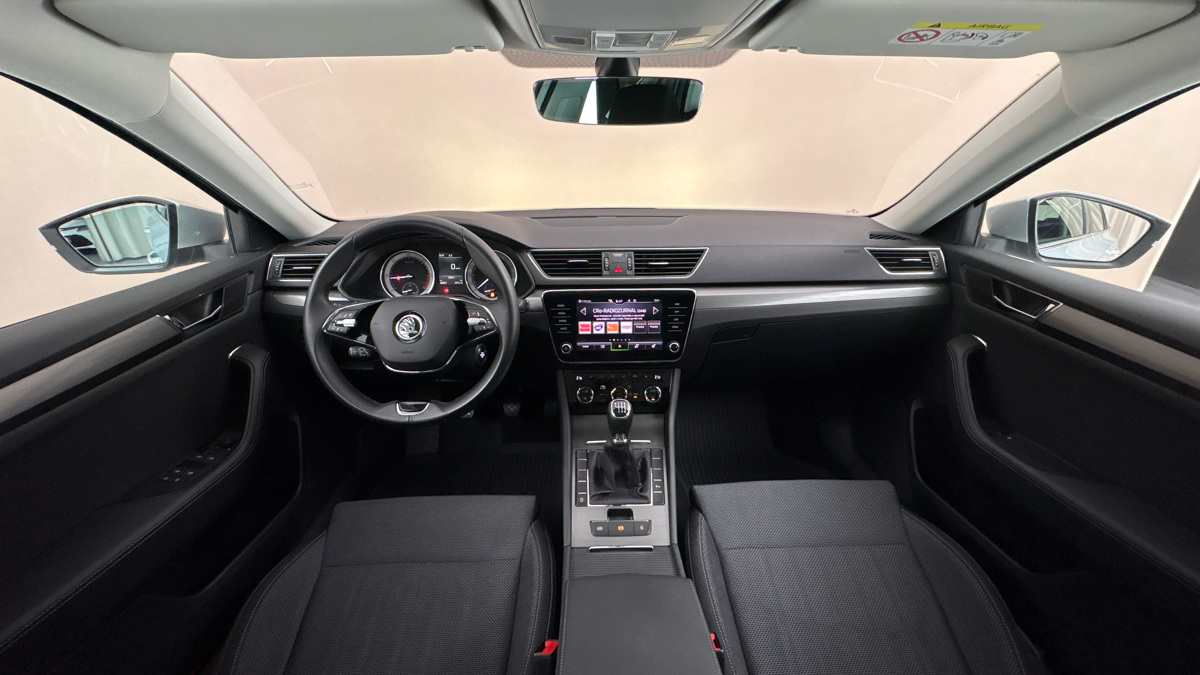 Škoda Superb - 8