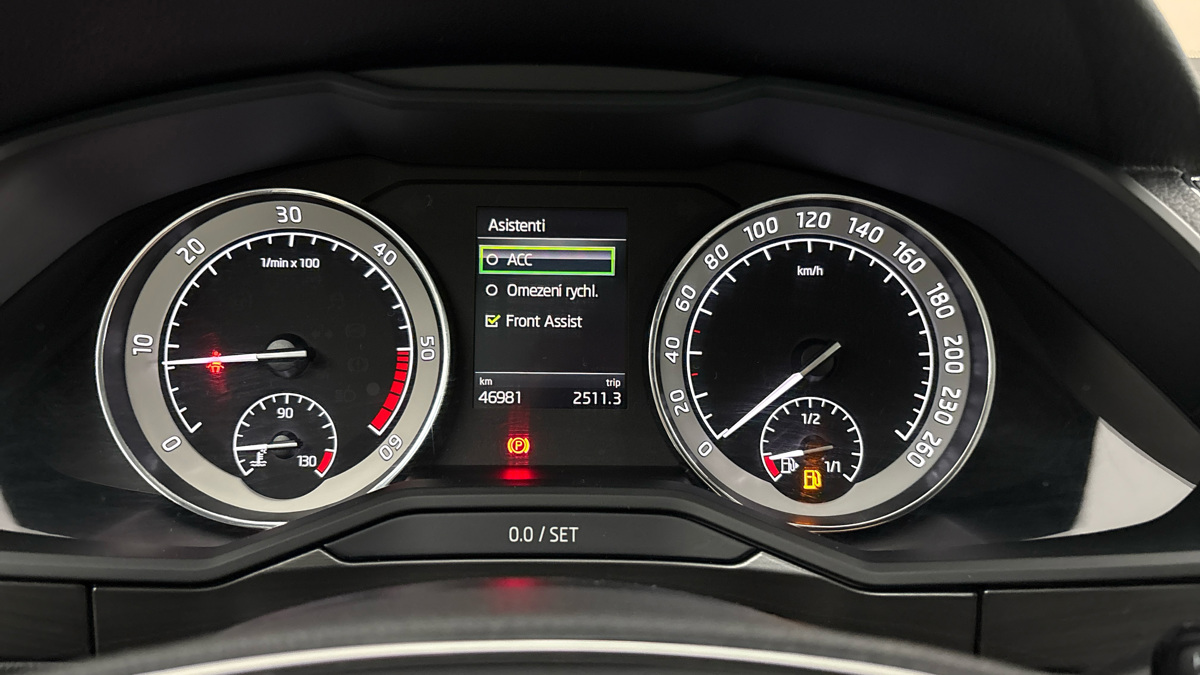 Škoda Superb - 10