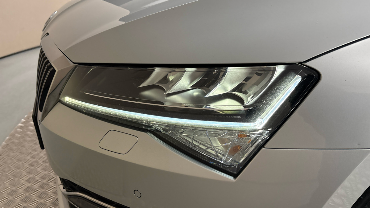 Škoda Superb - 18