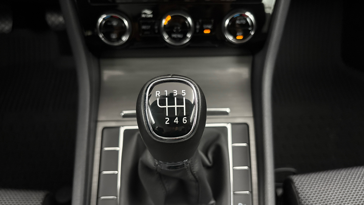 Škoda Superb - 24