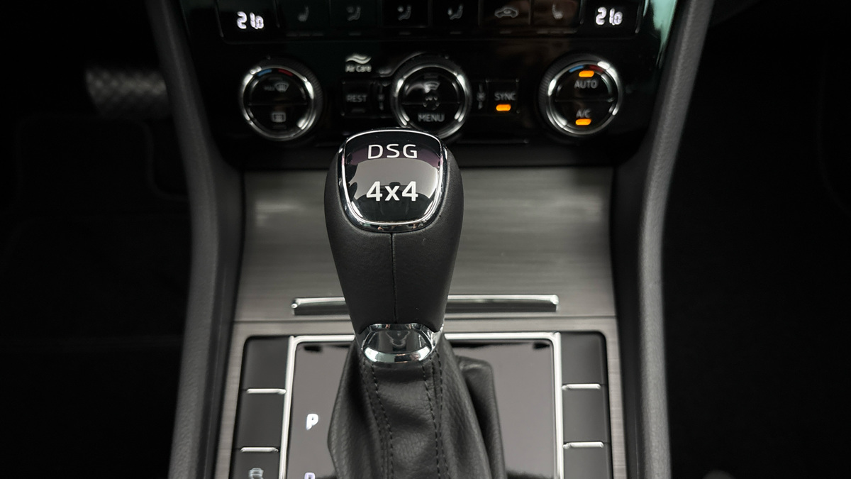 Škoda Superb - 27