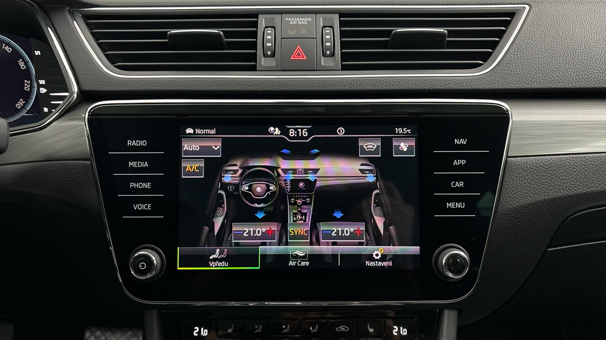 Škoda Superb - 29