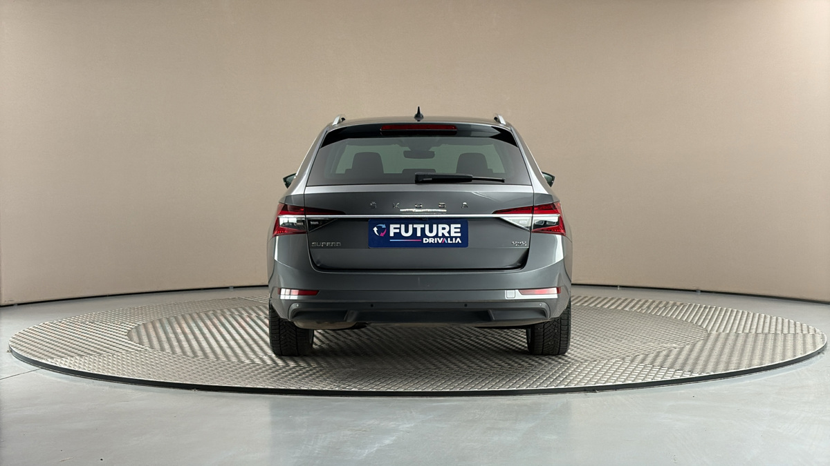 Škoda Superb - 5