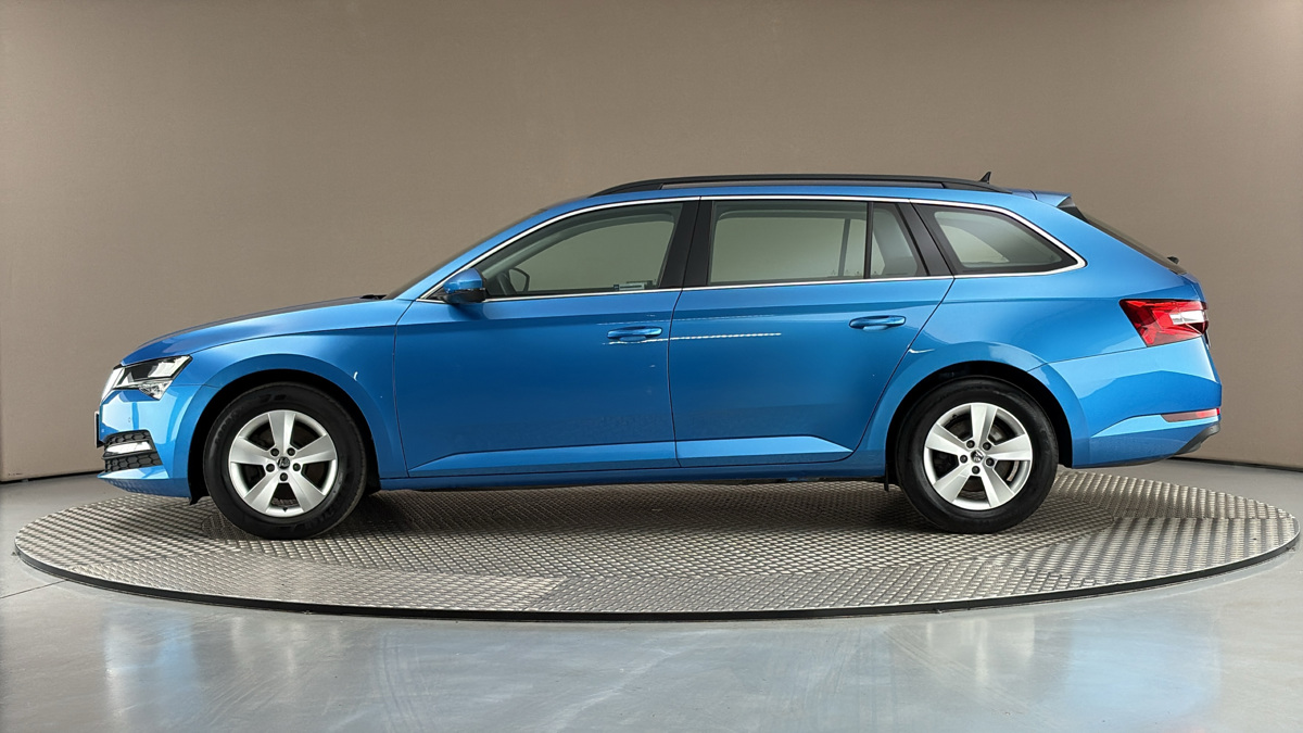 Škoda Superb - 4