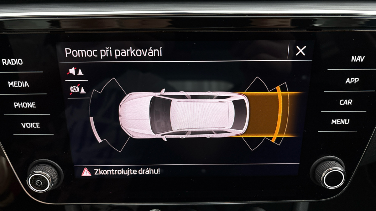 Škoda Superb - 12