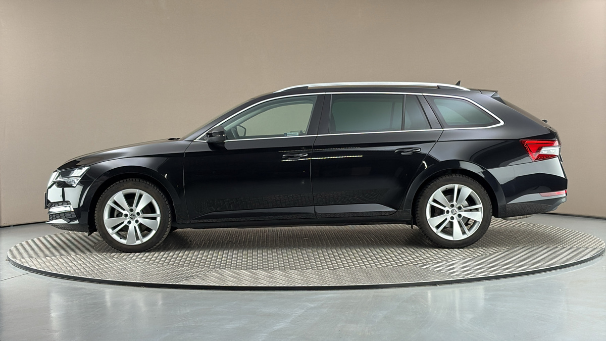 Škoda Superb - 4