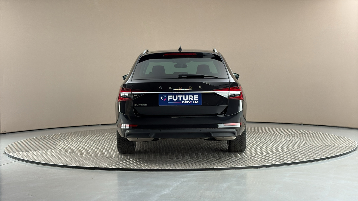 Škoda Superb - 5