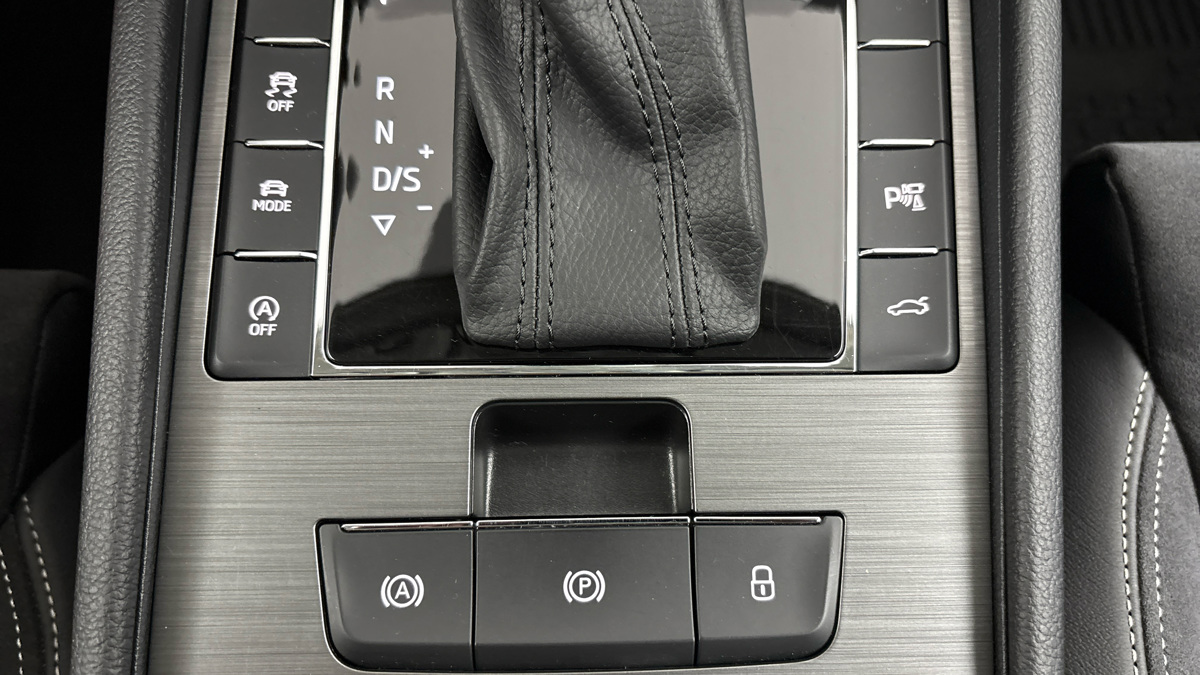 Škoda Superb - 24