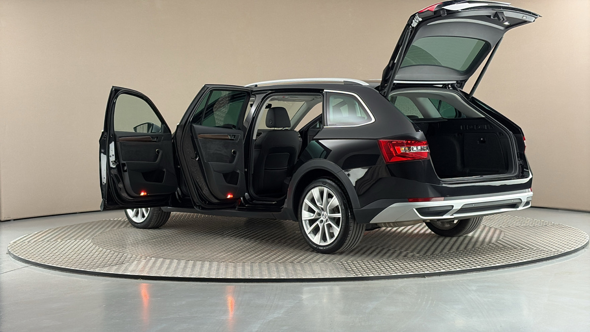 Škoda Superb - 7
