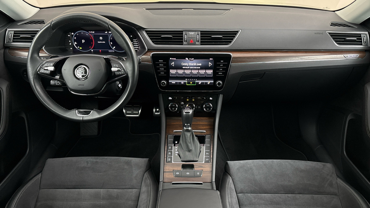 Škoda Superb - 8