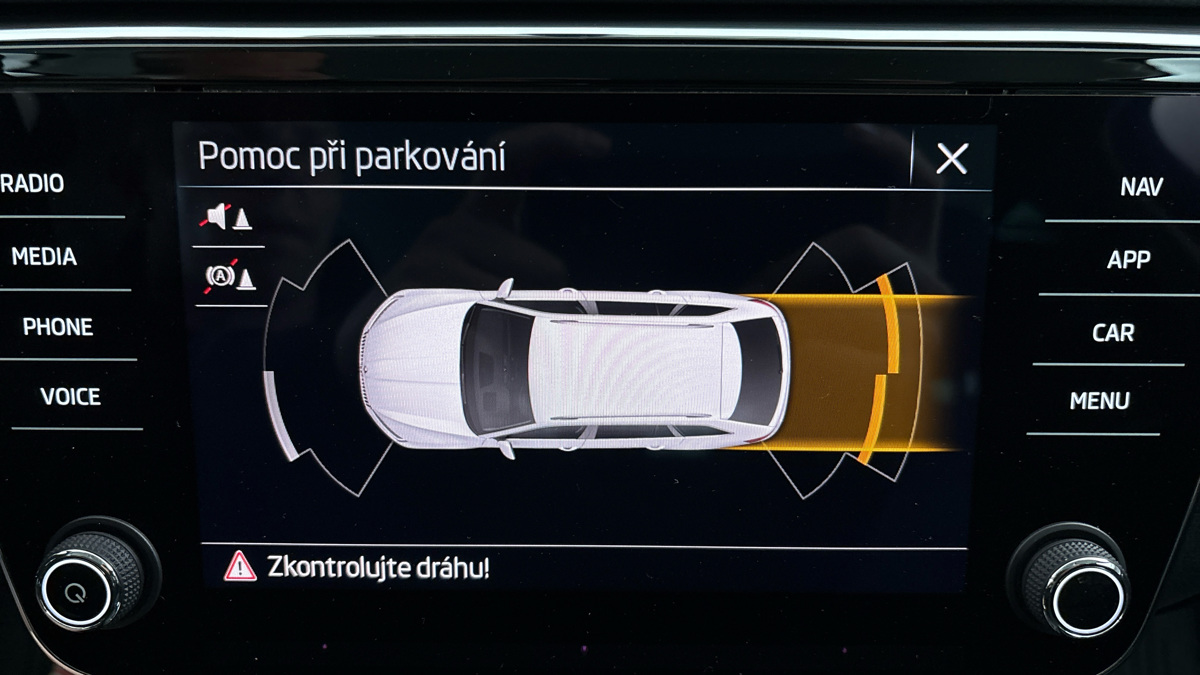 Škoda Superb - 12