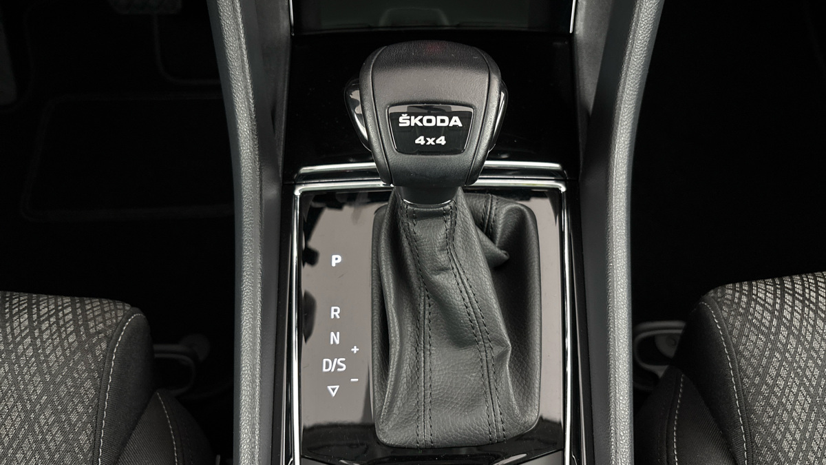Škoda Karoq - 23