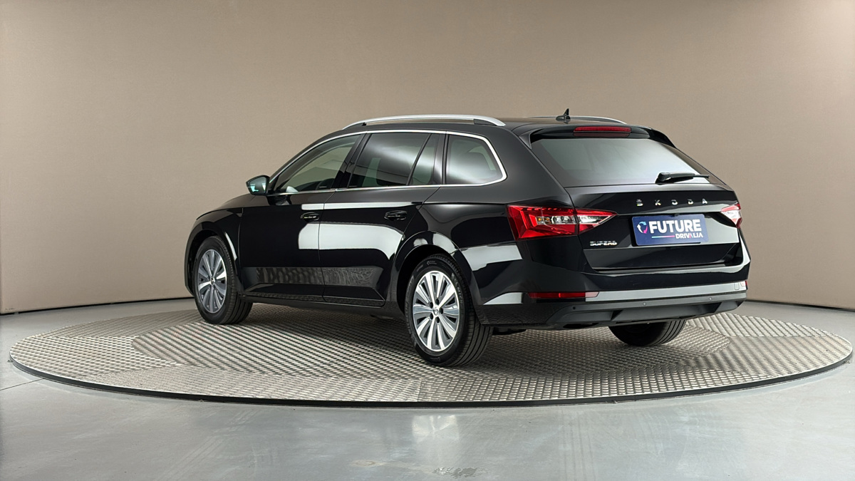 Škoda Superb - 2