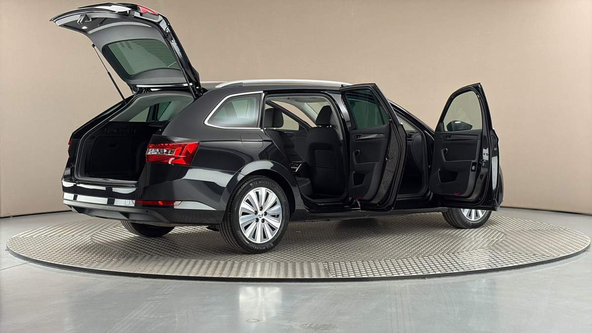 Škoda Superb - 6