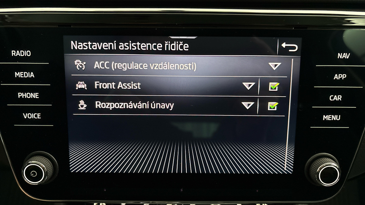 Škoda Superb - 24